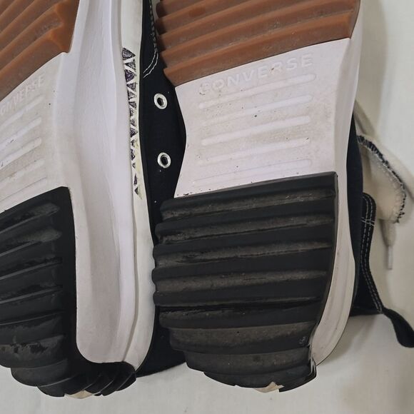 Converse Run Star Hike Hi Women's Size 12.5 Mens 11 Black White Gum Sneakers - Picture 9 of 10